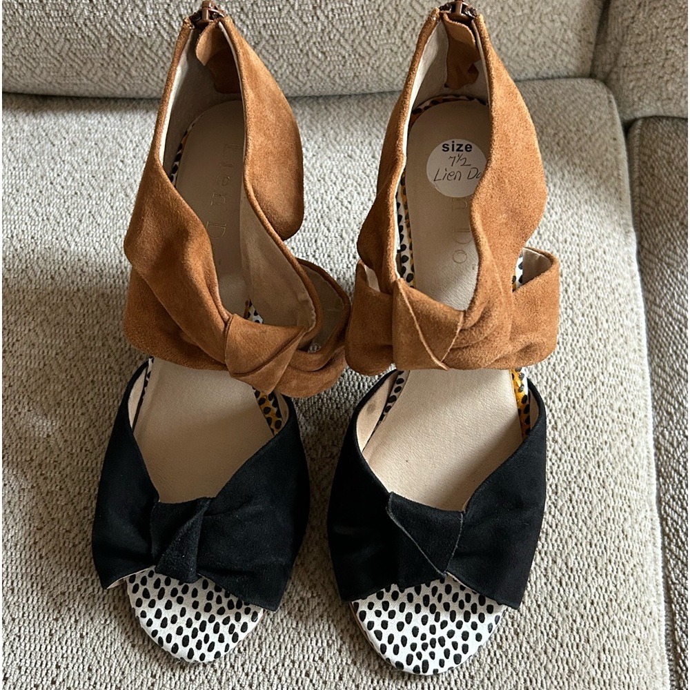 Lien Do Anthropologie Suede Open Toe Wood Heels 7.5 Black & Cognac
